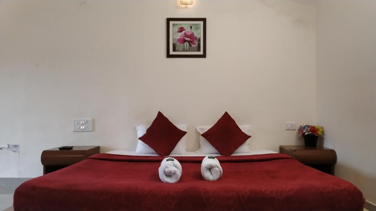 Bluebell Residency Hotel Mahabaleshwar Exterior photo